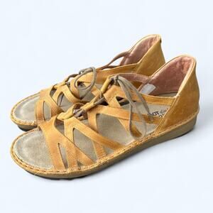 Naot Yarrow Oily Dune Nubuck Ghillie Lace-up Wedge Comfort Sandal Women's 41 NEW